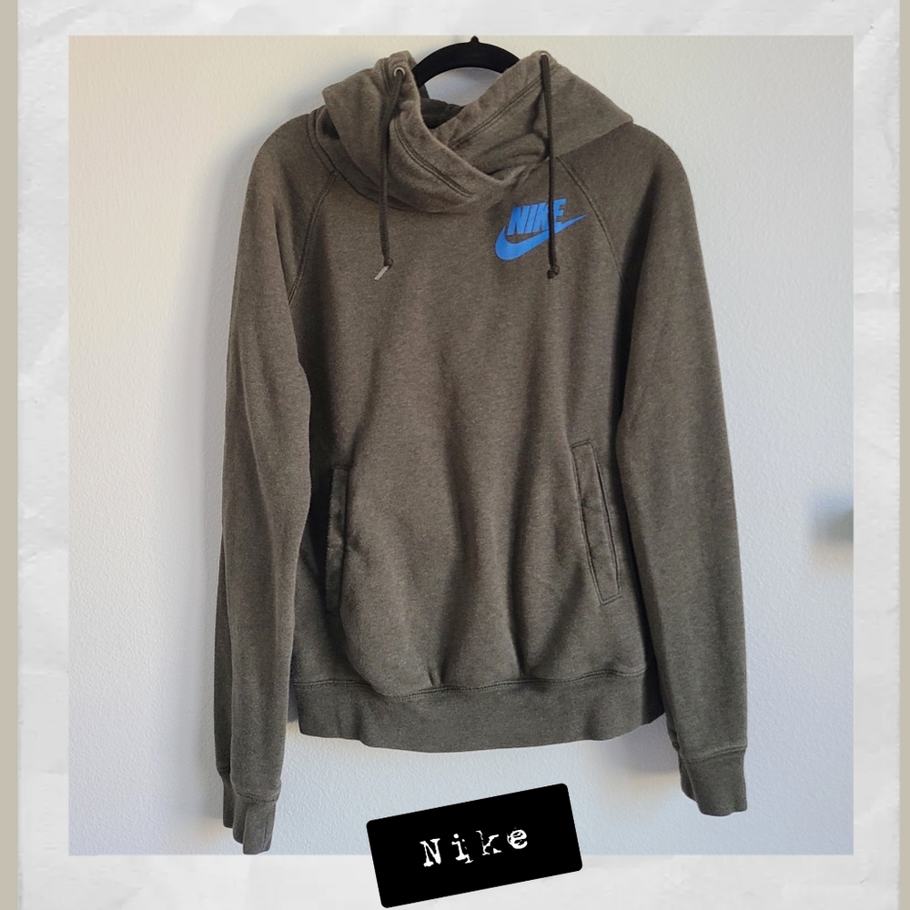 NIKE Sweatshirt w/ oversized hood, Small, Forest Green Heather